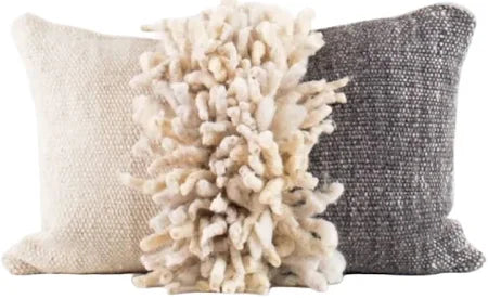Makun Pillow - Dreadlock Grey/White